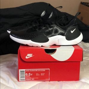 Nike Huarache “E.D.G.E.BG” size 6.5